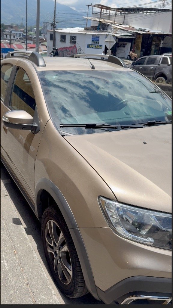 Renault Sandero Stepway 2022 atendido en Digitalkeys Armenia Quindío